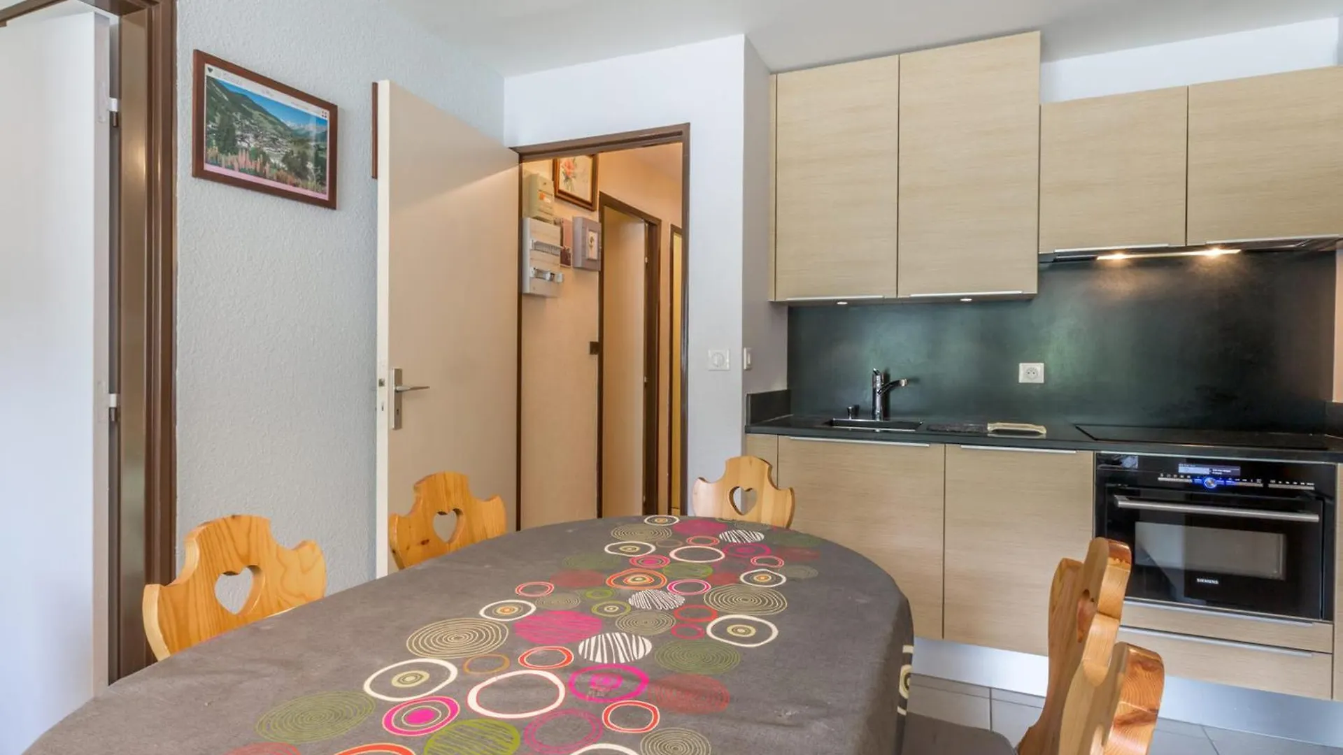 3***, 6 Voyageurs, A 150M Des Telecabines, Parking, Garage, A La Clusaz - Fr-1-304-117